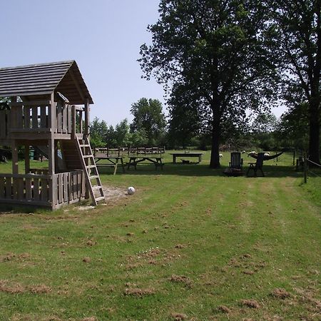 Kollumerzwaag Vakantiehuisjes Landgoed Sonneborghe מראה חיצוני תמונה
