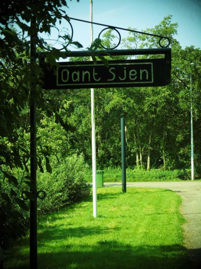 Kollumerzwaag Vakantiehuisjes Landgoed Sonneborghe מראה חיצוני תמונה